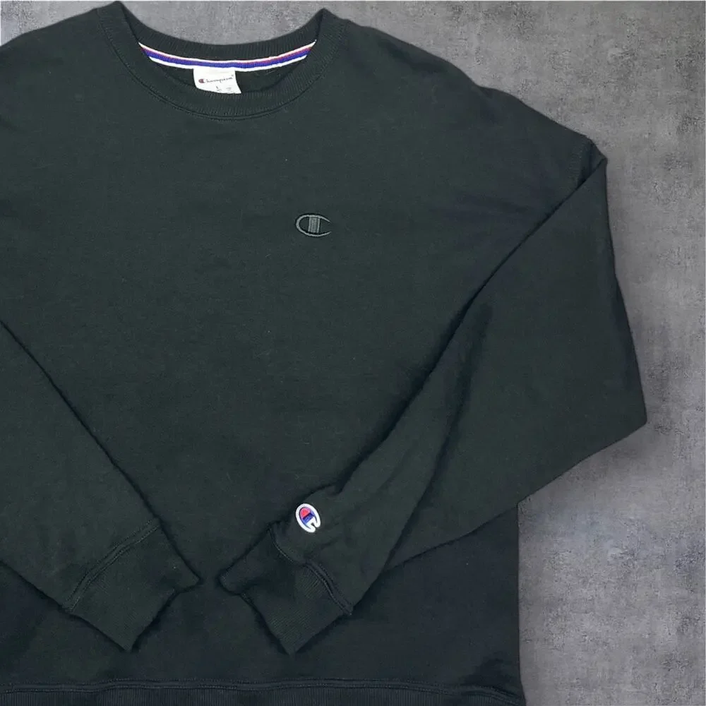 Champion Sweatshirt Women’s Size L Black Honduras Made Logo Chest & Sleeve